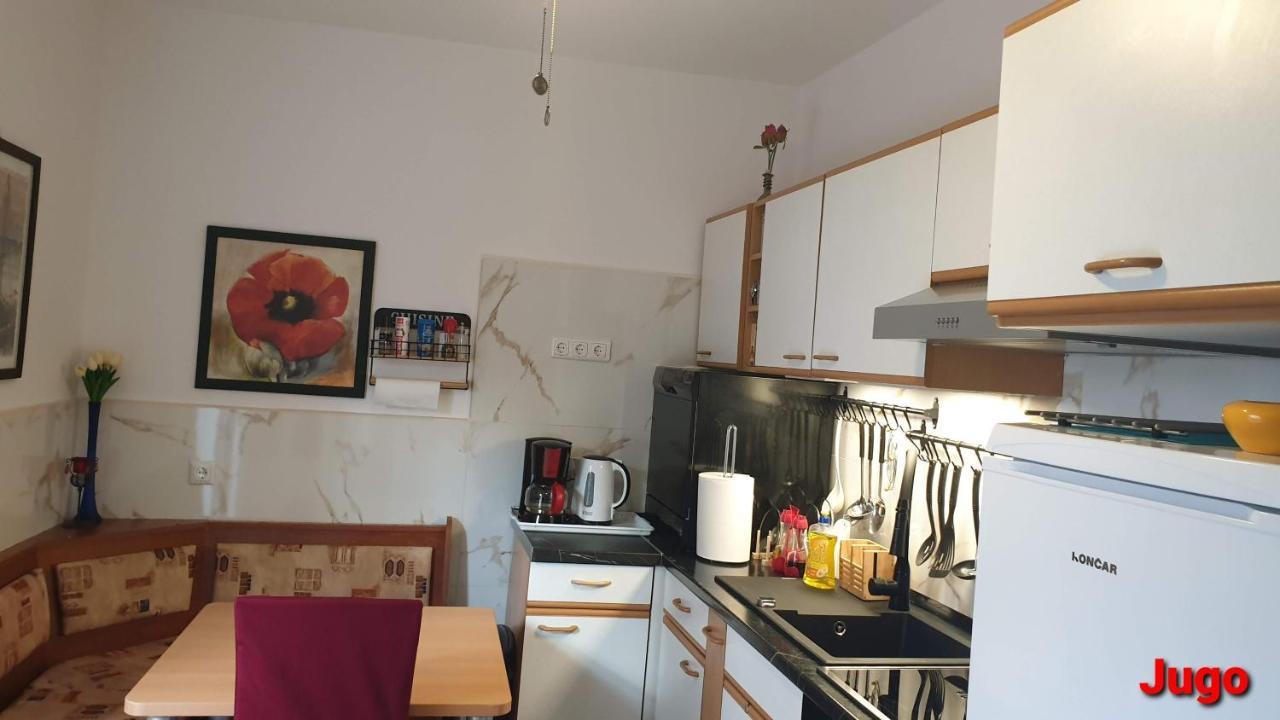 Apartments Bura & Jugo, Cres, Without Stress Екстериор снимка