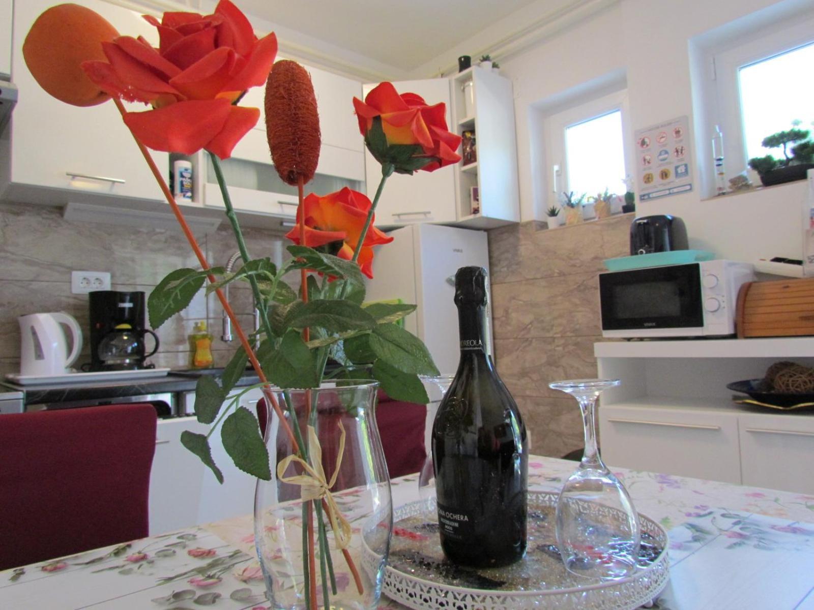 Apartments Bura & Jugo, Cres, Without Stress Екстериор снимка